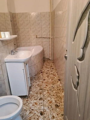 Garsoniera de închiriat - imagine 3