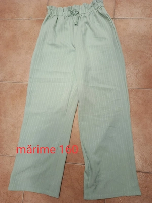 vând haine dama bluze pantalonii 