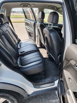 Opel Antara 4*4, an 2017, motor 1956 cm3  - imagine 8