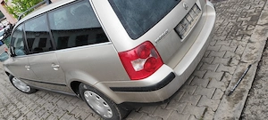 Dezmembrez / dezmembrari piese auto VW Passat B5.5 variant an 2004 motor 1.9tdi AVB cutie 5+1T GFL - imagine 4