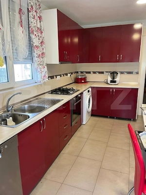 Casă individuală | 220+ mp utili | teren 1.000 mp | 8 camere | Moșnița Veche - imagine 2