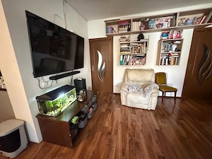 vand casa cu 5 camere Fratelia  - imagine 5