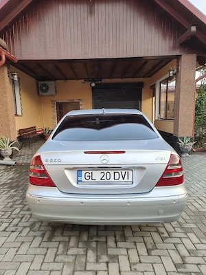 Mercedes E class 220 CDI - imagine 3