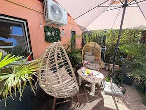 vand casa cu 5 camere Fratelia 