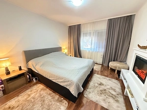 vand casa cu 5 camere Fratelia  - imagine 3