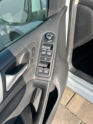 Vand Golf 6 benzina 1.4, automatic, model 2010 - imagine 7