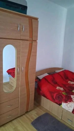 Garsonieră Transformată în Apartament cu 2 Camere - Zona Casa de Cult - imagine 4