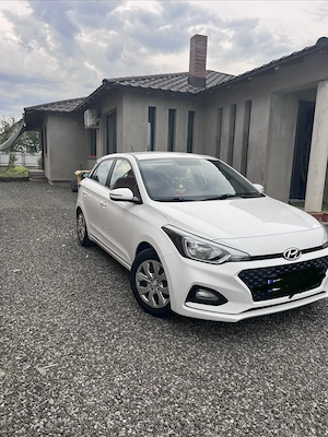 Vând auto Hyundai - imagine 3