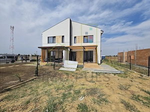 1/2 Duplex. 5 Camere. 3 Bai. Panouri solare + Prosumator. Finisaje la alegere. - imagine 3
