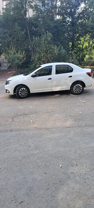 De vanzare Logan  25000 km - imagine 4
