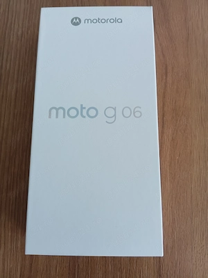 Vând telefon mobil Motorola G06, nou 