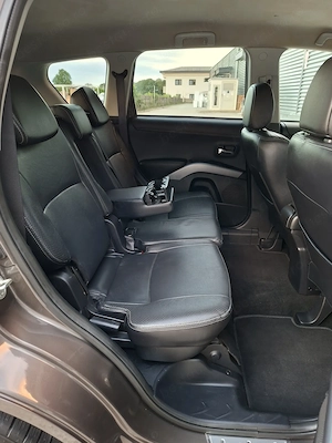 Mitsubishi Outlander Instyle 2.0TDI 4WDNaviPiele - imagine 8