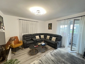 Apartament-2-Camere-Decomandat-Mobilat-Utilat-Parcare-Incalzire-Pardoseala - imagine 2
