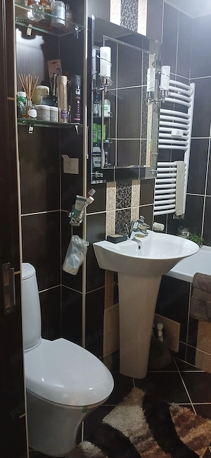 Garsonieră modernă și elegantă de închiriat  - imagine 6