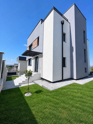 Vila premium Dezmir I 214 mp utili I 107 mp terase I panorama superba  - imagine 8