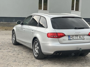 Audi A4*climatronic*2.0 diesel*2 randuri de jante*primul proprietar Ro*af.2009 - imagine 3