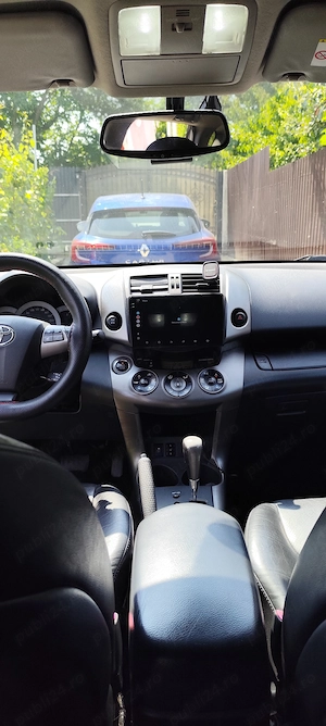 Toyota RAV4, 2.2 D-CAT, 2010, Automata 4x4, Echipare Executive, Navigatie Android, Full Piele - imagine 8