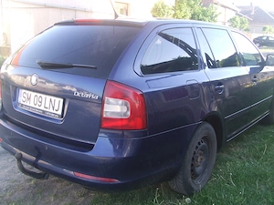 Scoda Octavia Combi - imagine 3