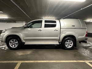 2015 Toyota HiLux 2.5-144 D 4WD Cabină dublă - imagine 7