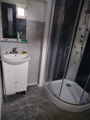 Vând casă în Simeria. Renovată 10 km Deva  - imagine 18