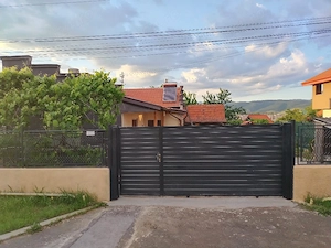 Vând casă în Simeria. Renovată 10 km Deva 