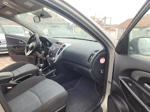 Kia Cee'd 1.6 Diesel - imagine 11