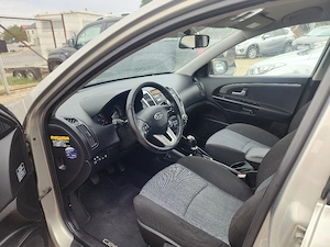 Kia Cee'd 1.6 Diesel - imagine 10