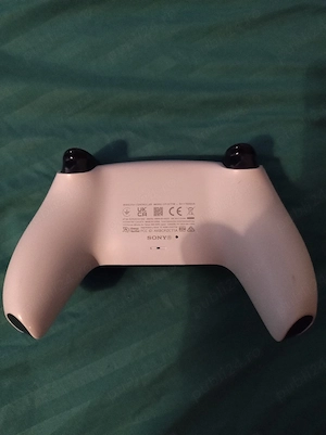  Vând controller original Sony DualSense pentru PlayStation 5   culoare alb (White)