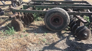 Vand tamburi de irigat, tractor, semanatoare, header Olimac, cisterna, disc  - imagine 7