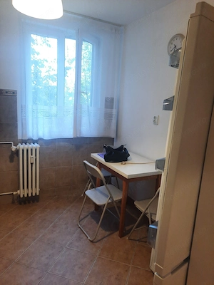 Apartament 2 camere decomandat, mobilat și utilat  Drumul Taberei parc - imagine 2