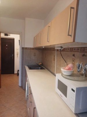 Apartament 2 camere decomandat, mobilat și utilat  Drumul Taberei parc - imagine 5