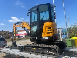 operator miniexcavator cu experienta