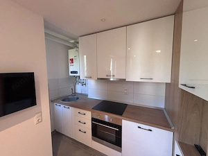 Apartament 2 camere, modern, spre vanzare, in cart. Ady Endre - imagine 9