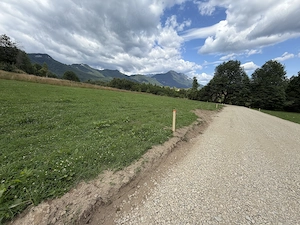 Teren intravilan zona Bran-Tohanita, judetul Brasov 500 mp la 5 km de Moieciu  - imagine 2