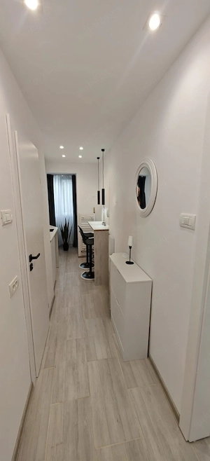 Vand apartament 1 camera ultra modern la doar 1 minut de City of Mara - imagine 2