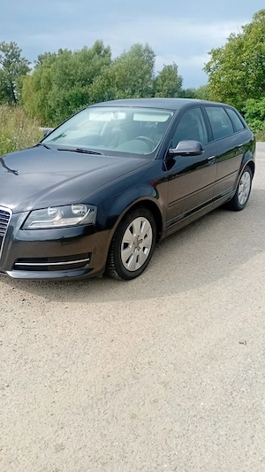 Proprietar vand Audi A3 AUTOMAT 2012 1.6 TDI 105 CP Euro 5 - imagine 3