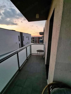 Apartament 2 camere + dressing mare | 91 mp | balcon 21 mp | parcare privată | Ghimbav - imagine 3