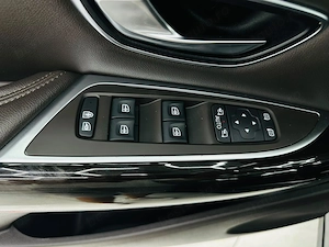 Renault Espace - imagine 13