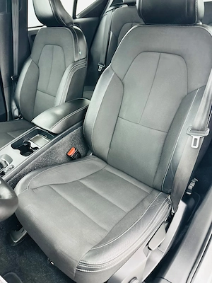 Volvo XC40 - imagine 15