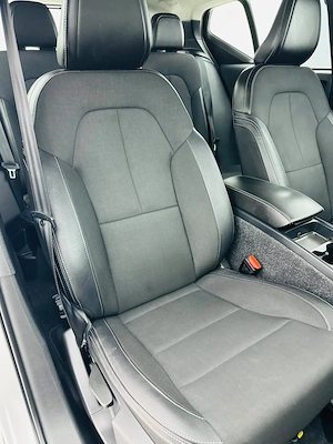 Volvo XC40 - imagine 19
