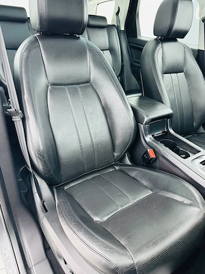 Land rover Discovery Sport - imagine 18
