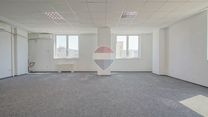 SPATIU COMERCIAL 80 MP OPEN SPACE CU GRUP SANITAR | GREEN CENTER ITC - imagine 3