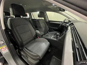 Volkswagen Passat - imagine 10
