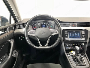 Volkswagen Passat - imagine 6