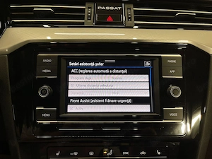 Volkswagen Passat - imagine 16
