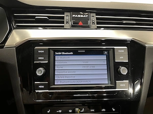 Volkswagen Passat - imagine 18