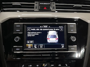 Volkswagen Passat - imagine 15
