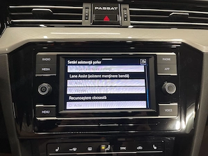 Volkswagen Passat - imagine 17