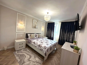 Garsonier de închiriat, 40 mp, parcare, zona Centru  - imagine 2