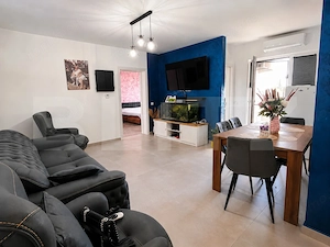 Apartament 2 camere, 54 mp, parcare, zona Dedeman - imagine 2